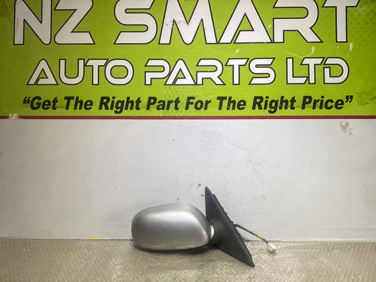 2003 Nissan Stagea- Right Door Mirror PN: 5 wires