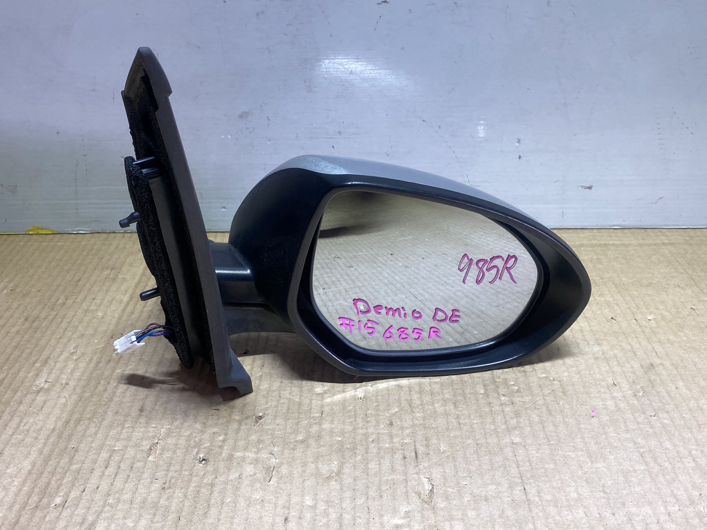 2010 Mazda Demio DE3FS - Right Door Mirror PN: 5 wires