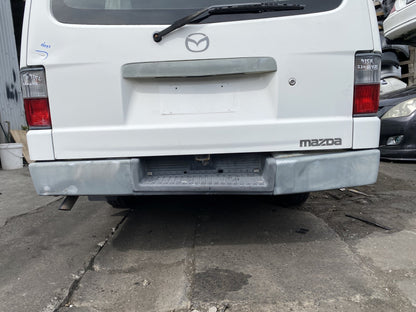 2005 Mazda E2000 Dismantlinng For Parts
