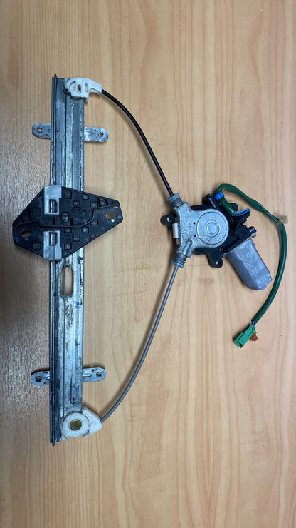 2000 Honda Integra- Left Front Window Regulator/Motor PN: