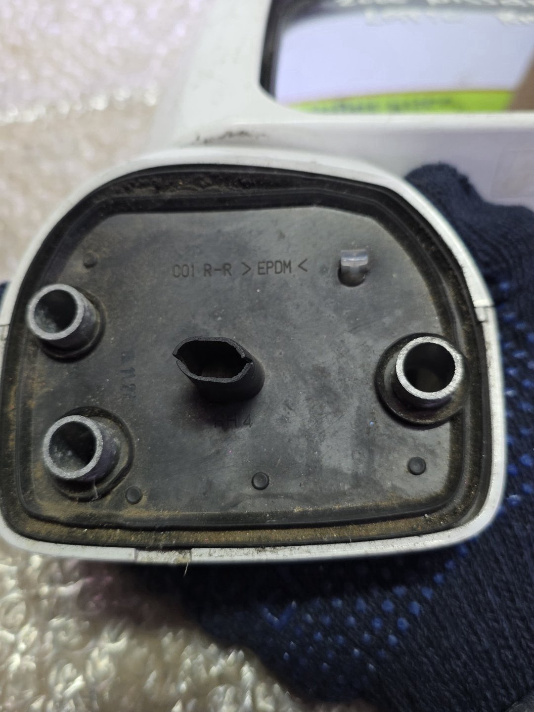 2006 Nissan Tiida- Right Door Mirror PN: without wires