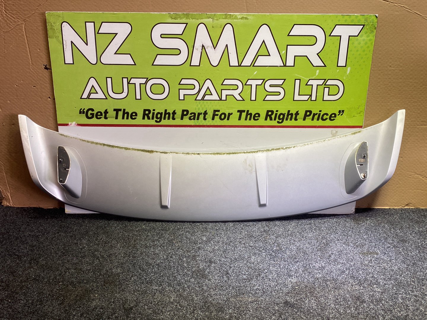 2011 Holden Commodore - Tailgate Spoiler
