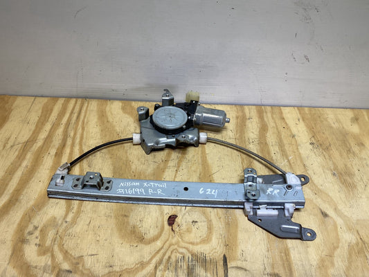 2007 Nissan X-Trail NT31 - Right Rear Window Regulator/Motor