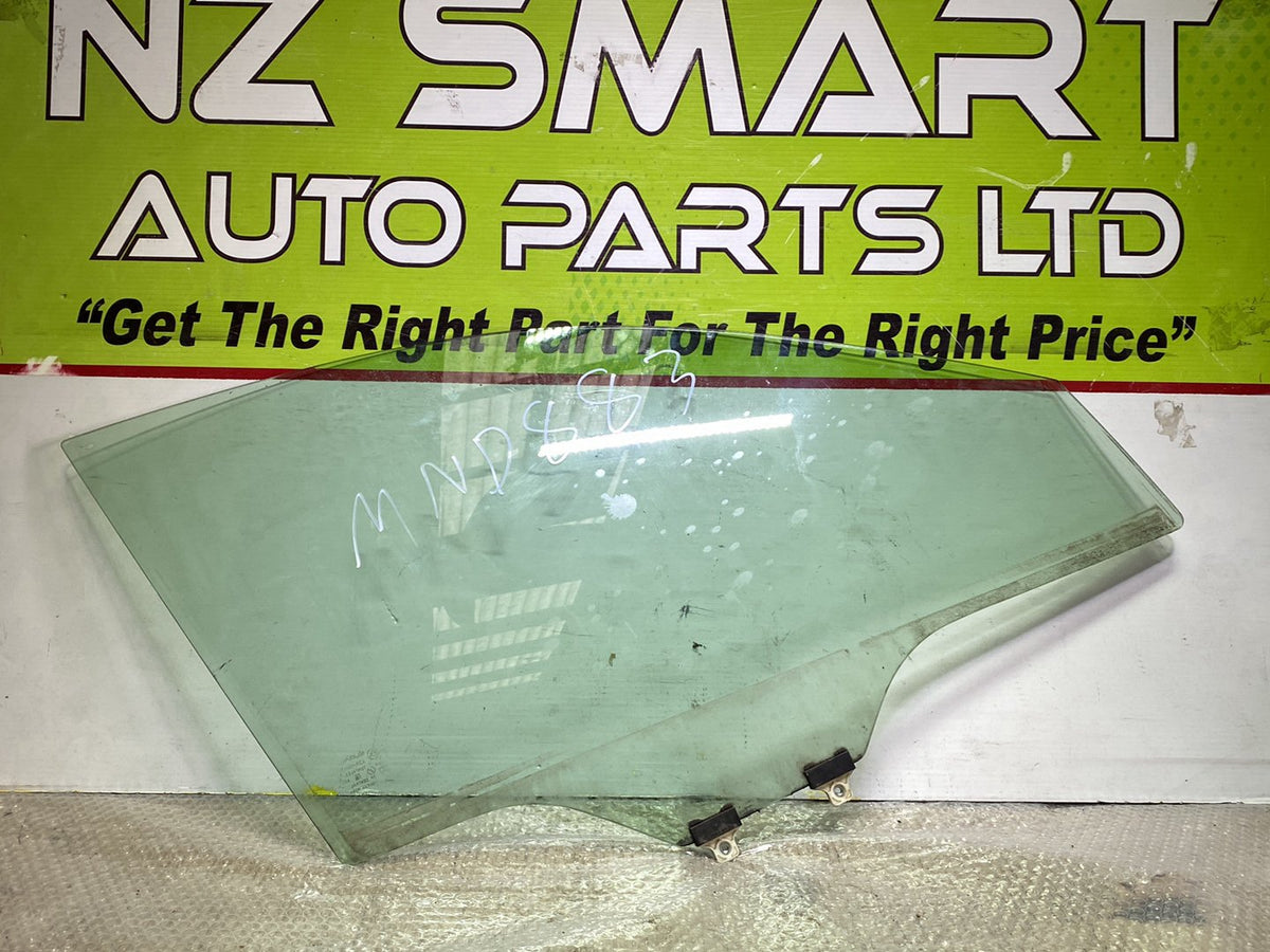 2007 Subaru Impreza- Left Front Door Glass PN: M2E3