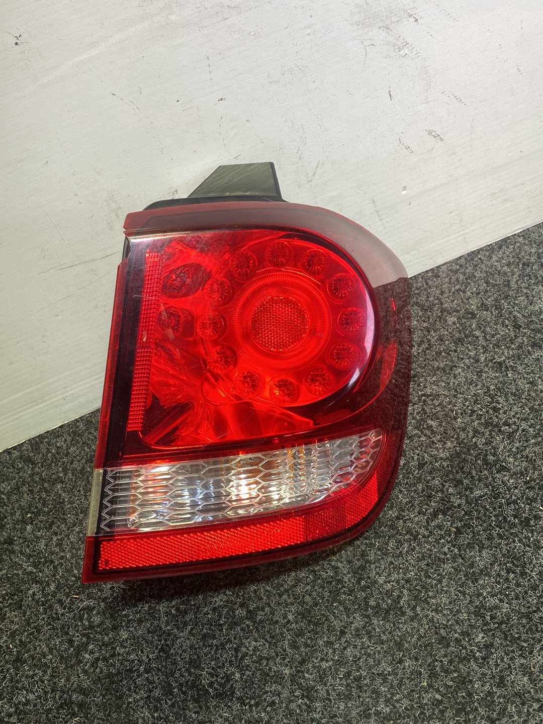 2010 Dodge Journey - Right Taillight