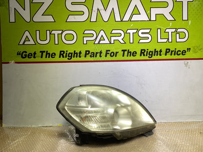 2006 Nissan Teana - Right Headlight PN: see photos