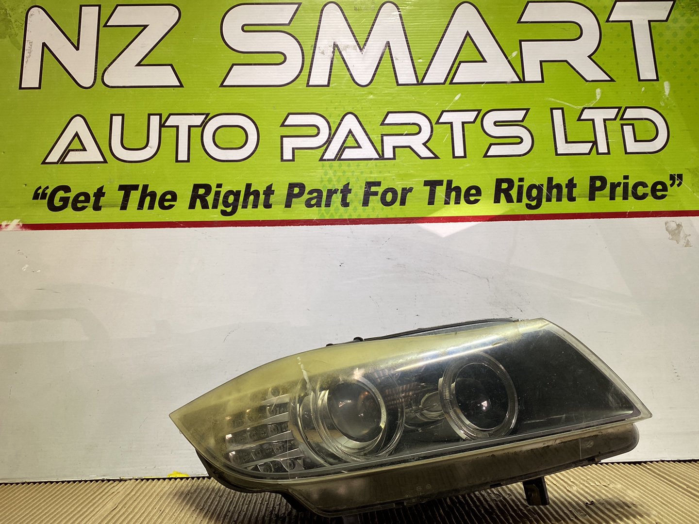 2011 BMW 320- Right Headlight PN: see photos