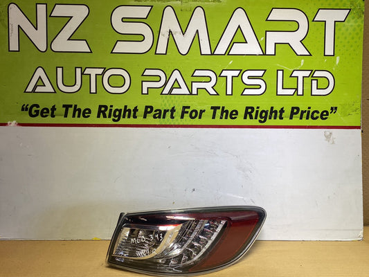 2012 Mazda Axela BLFFP- Right Taillight PN: