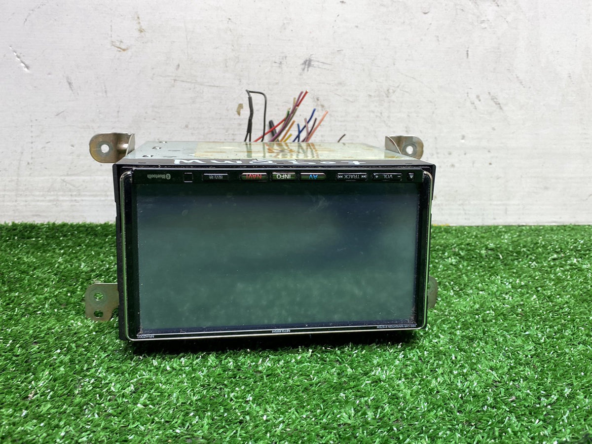 2010 Mitsubishi Outlander - Stereo Head Unit PN: See photos