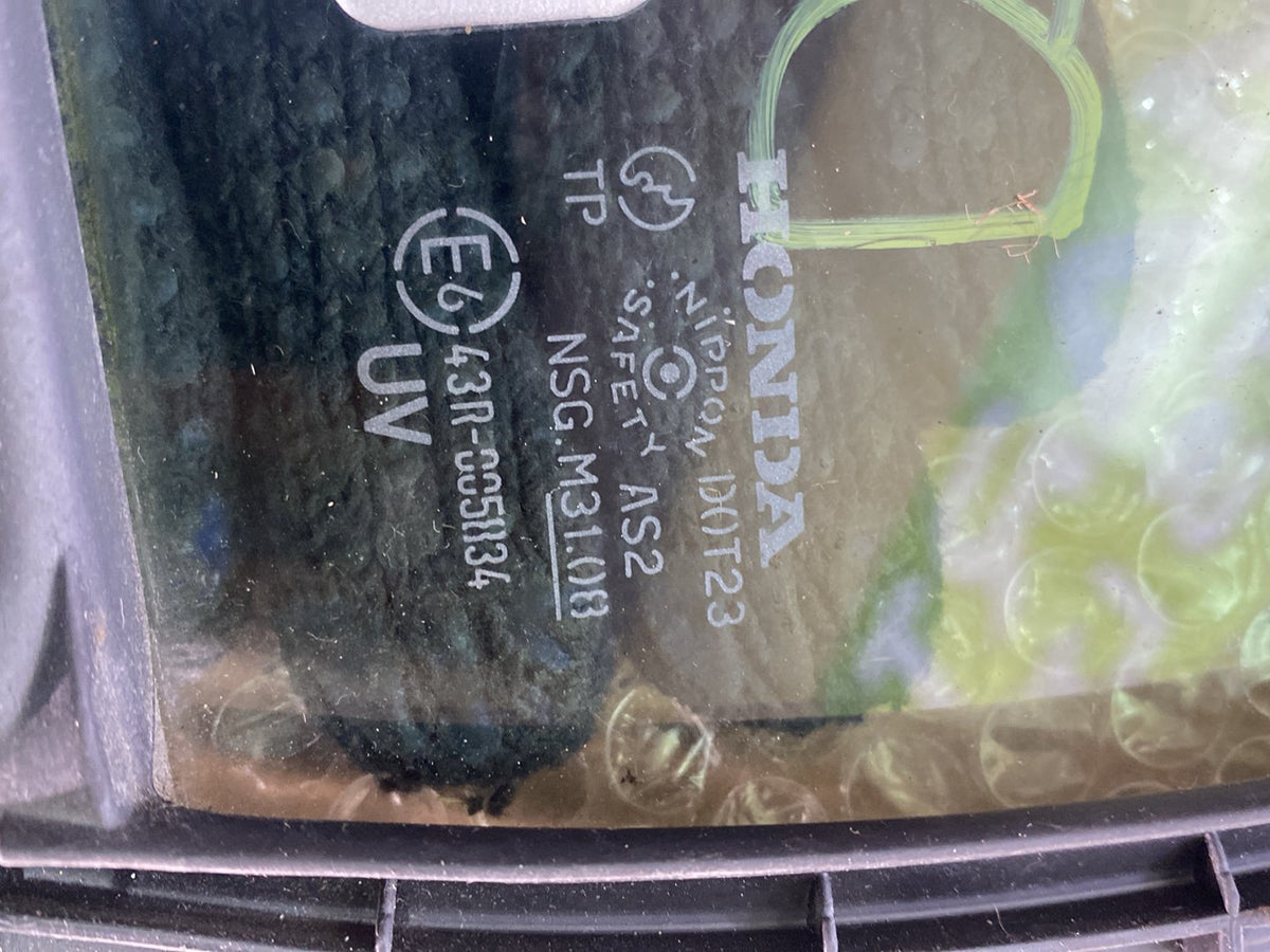 2007 Honda Civic- Left Rear Quarter Door Glass PN: M31