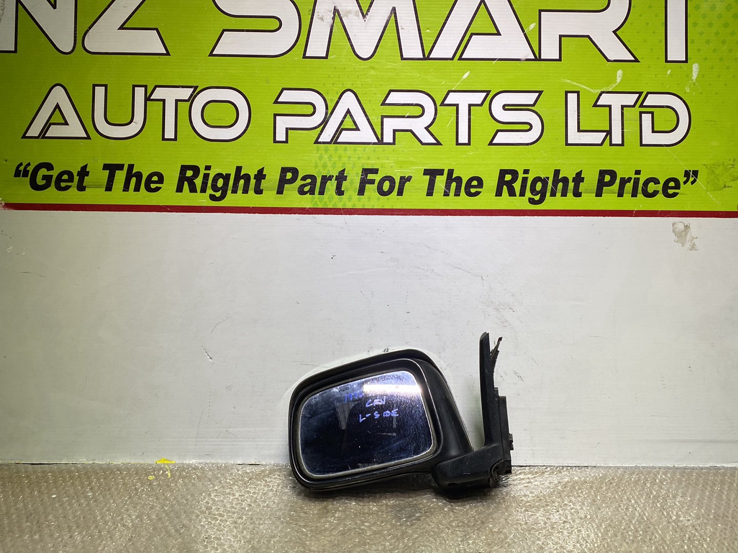 1999 Honda CR-V- Left Door Mirror PN: 5 pin