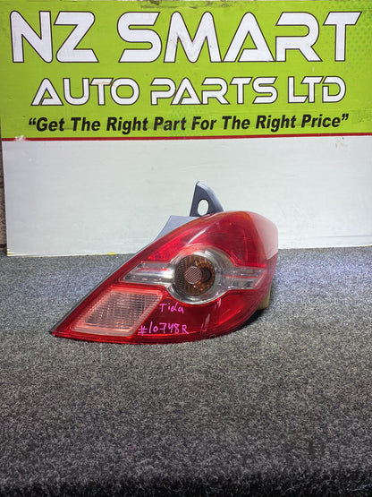 Nissan Tiida - Right Taillight PN: P7511