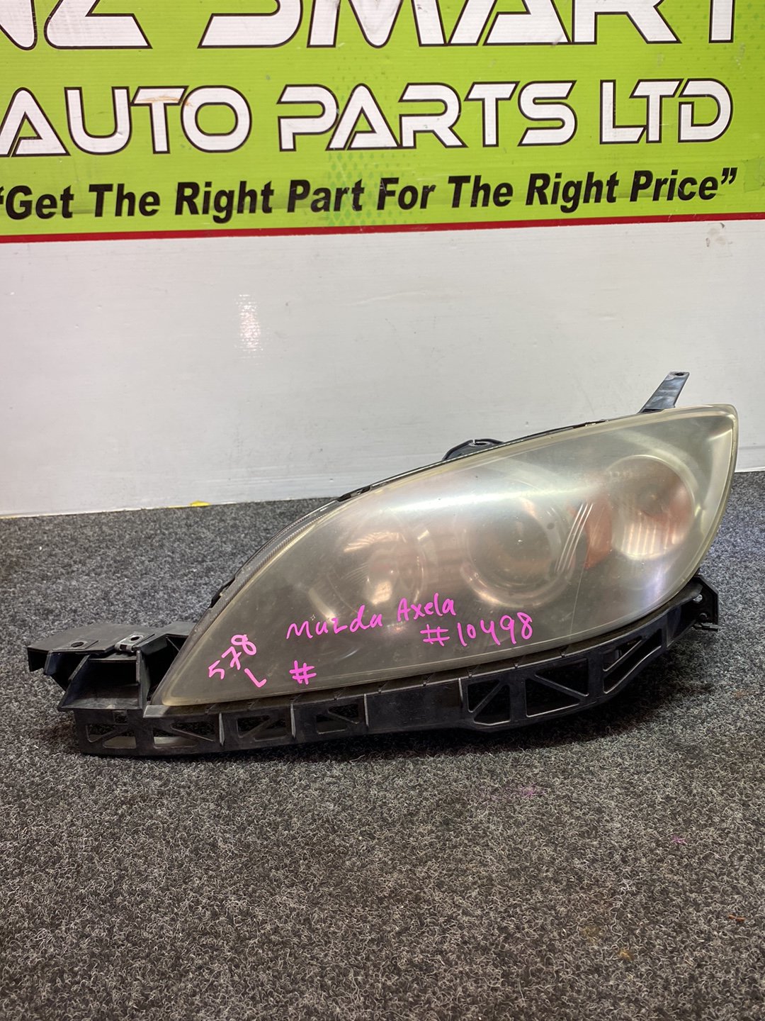 2005 Mazda Axela BK3P - Left Headlight Auto Adjust/ Hid Type/ P2952