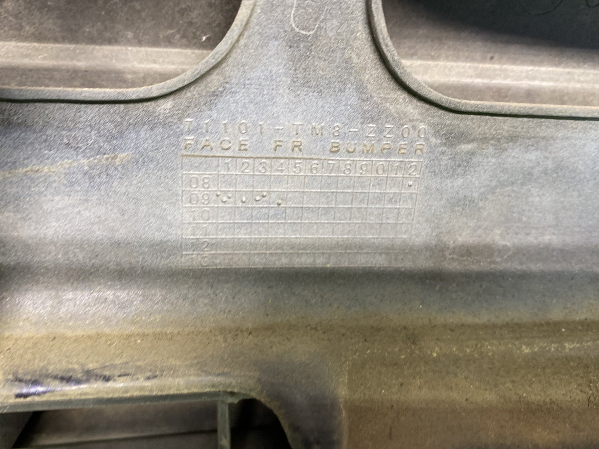 2009 Honda Insight - Front Bumper PN: See photos