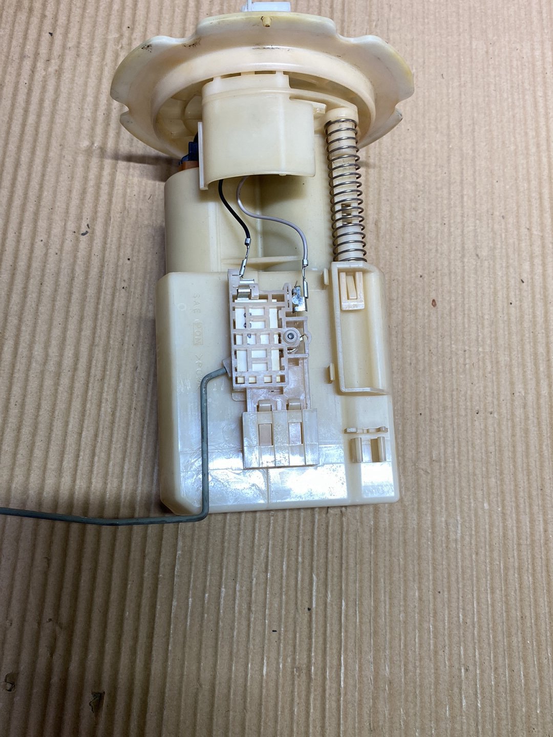 2010 Nissan Serena- Electric Fuel Pump PN: 17040