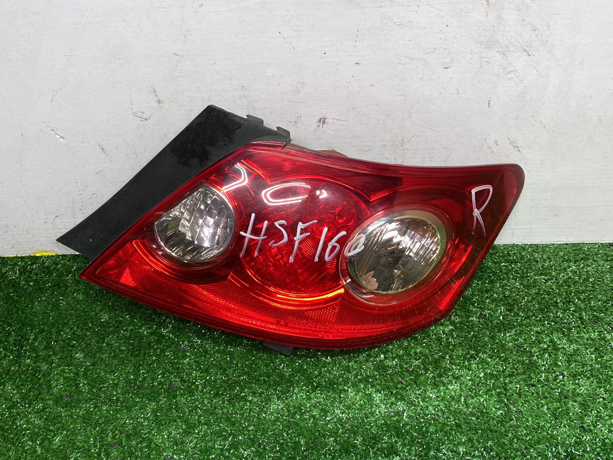 2005 Used Toyota Mark X - Right Taillight PN: KOITO 22-333