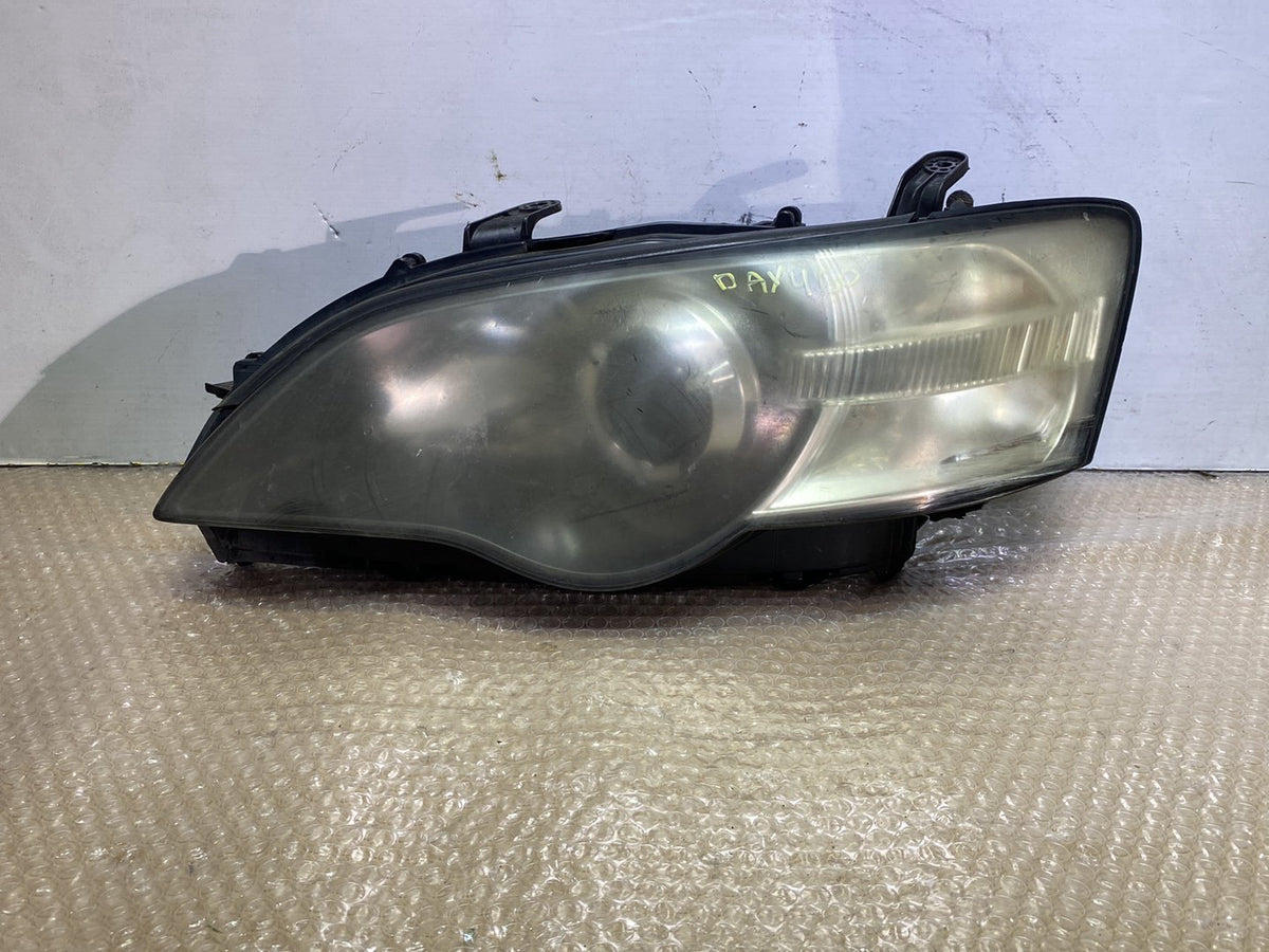 2005 Subaru Legacy - Left Headlight PN: 84001AG711