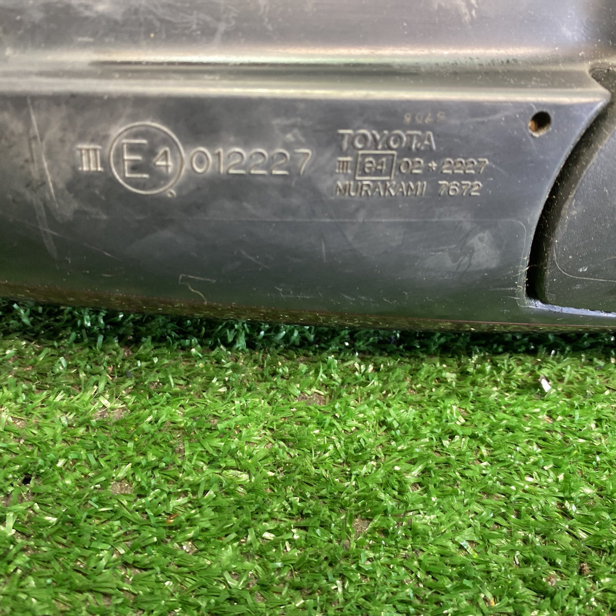 2005 Used Toyota Isis - Left Door Mirror PN: 5 Wires