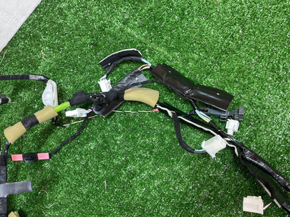 2017 Used Toyota Prius ZVW50 - Right Front door Wiring Harness PN: 8215147581
