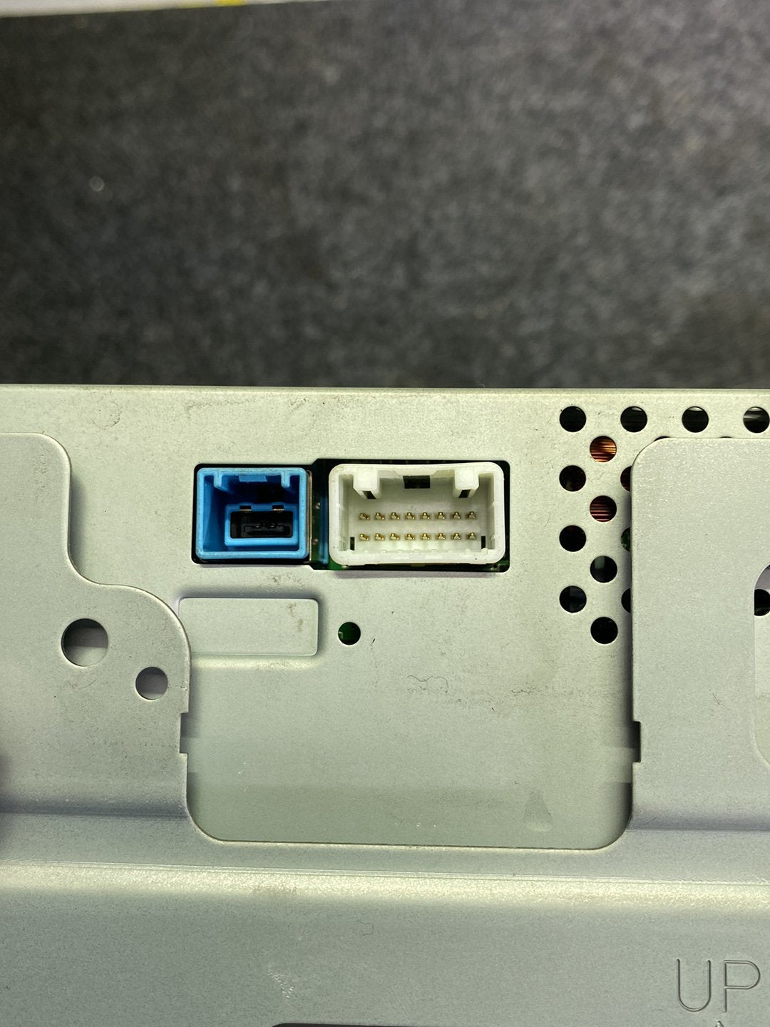 2008 Nissan Skyline V36 - Dash Display Unit PN: DP7W-V3001J