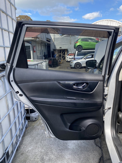 2015 Nissan X-Trail Hybrid All-Mode HT32 Dismantling For Parts - Dismantling For Parts