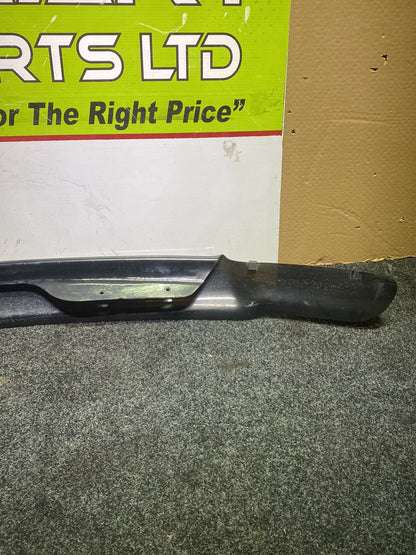 2004 Ford Explorer - Bonnet Stone Guard