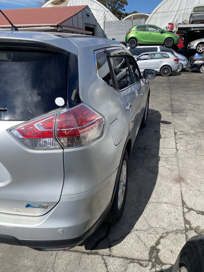 2015 Nissan X-Trail Hybrid All-Mode HT32 Dismantling For Parts - Dismantling For Parts
