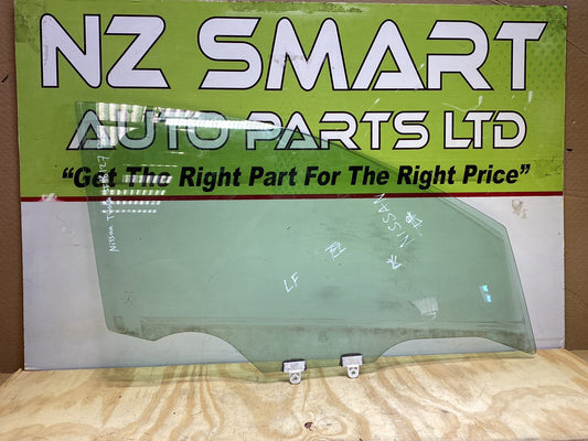 2005 Nissan Tiida C11 - Right Front Door Glass