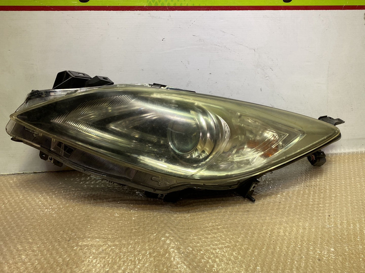 2011 Mazda Axela - Left Headlight Auto Adjust/ Hid Type/ Koito 100-41396