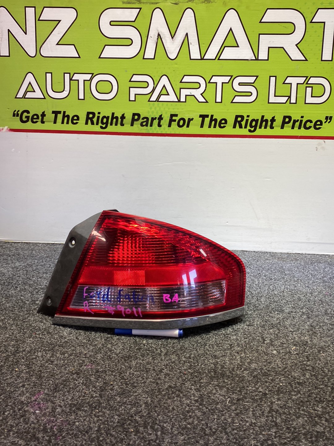 2005 Ford Falcon - Right Taillight PN: 3R2313404AB