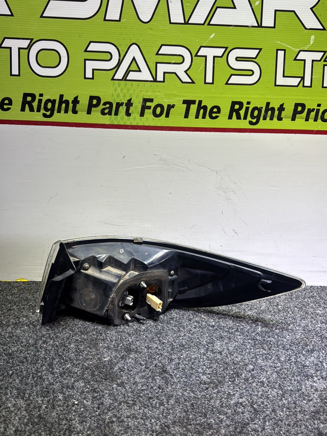 2010 Mazda Atenza - Left Taillight PN: KOITO 220-41095