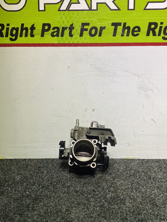 1999 Toyota Altezza GXE10 - Throttle Body PN: 195900-5710