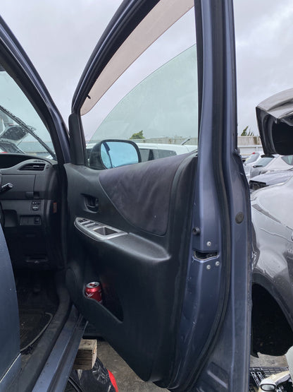 2005 Toyota Ractis NCP100 Dismantling For Parts