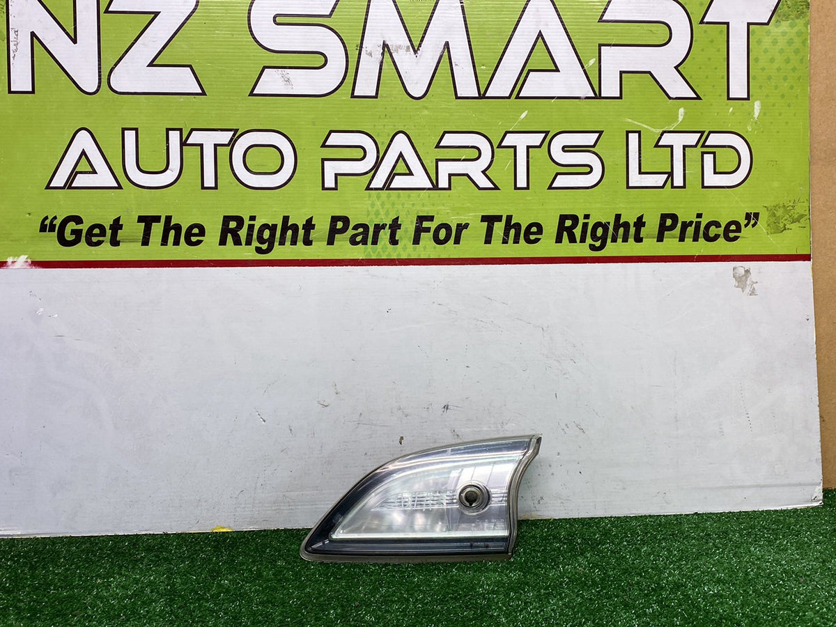 2009 Mazda Axela - Right Boot Light PN: STANLEY P8241