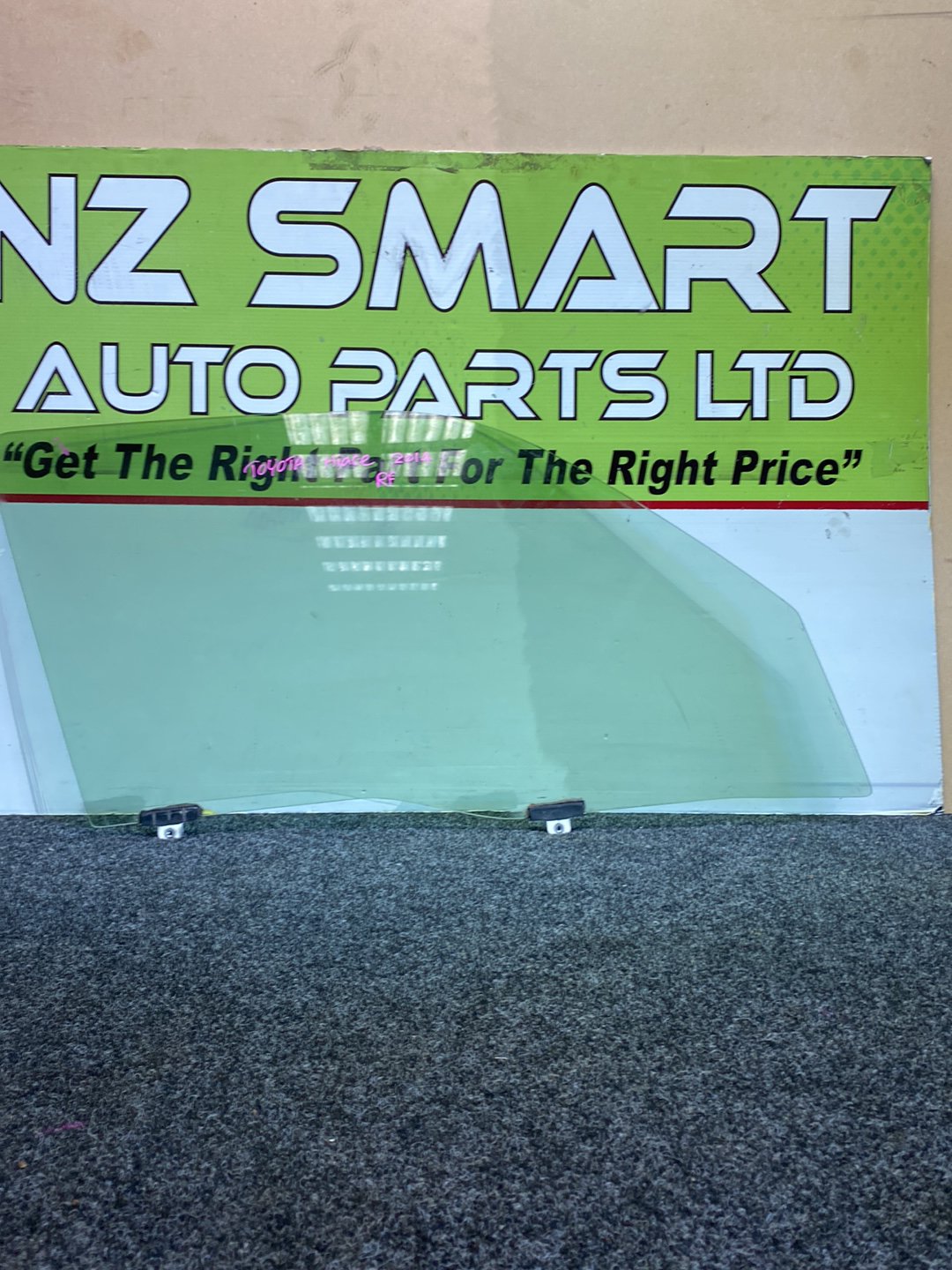 2014 Used Toyota Hiace  V H200  Right Front Door Glass