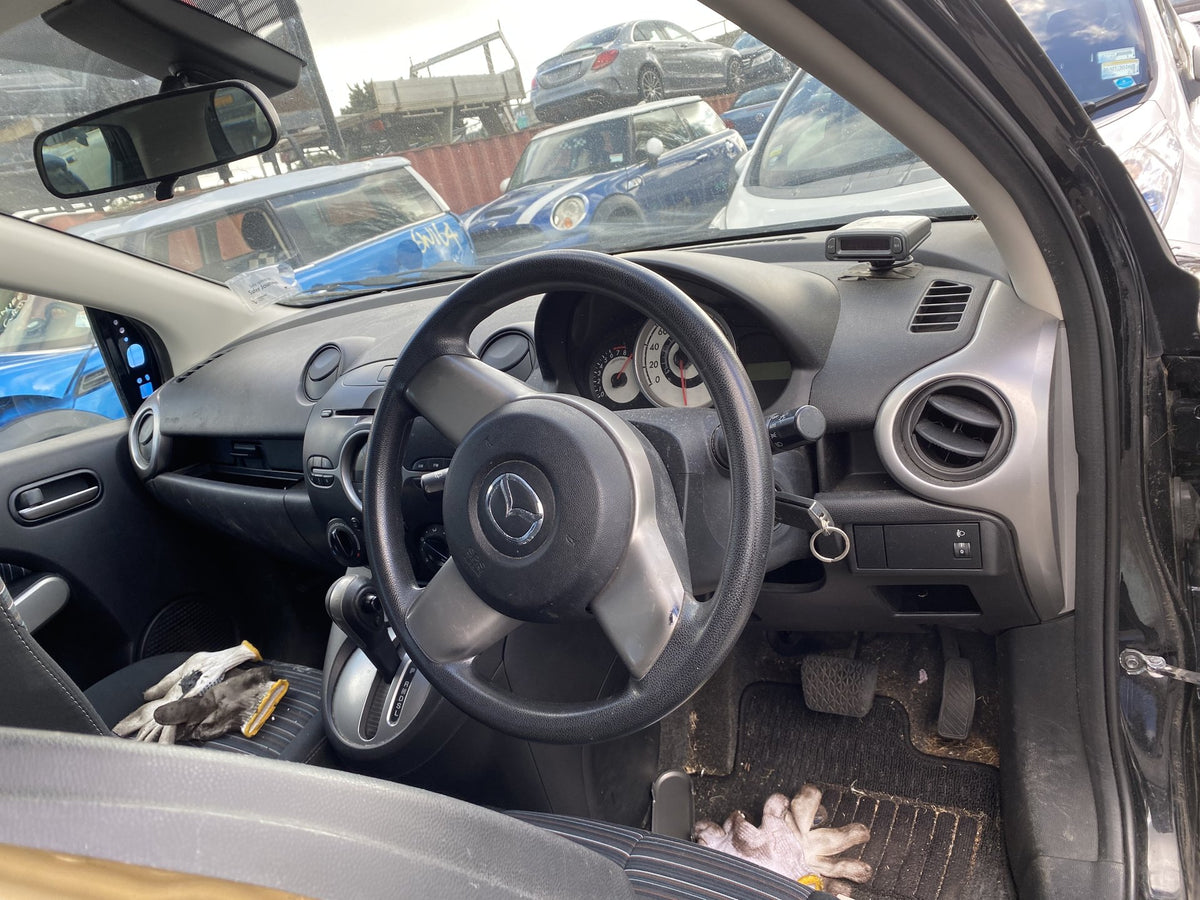 2009 Mazda Demio DE3FS Dismantling For Parts