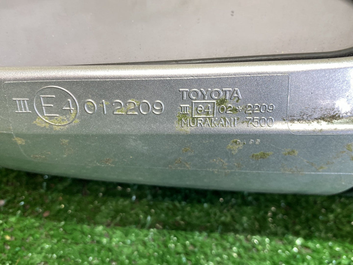 2001 to 2007 - Toyota Noah/Voxy AZR6 - Left Door Mirror - 5 Wire, Head 012209