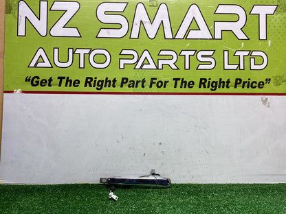 2007 Mazda Verisa - Left Front Door Exterior Handle PN: D46159410D