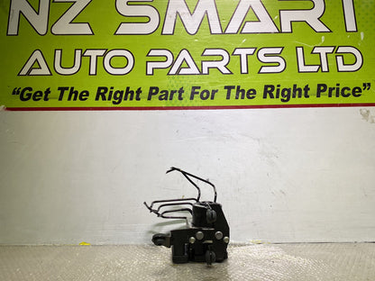 2009 Mazda Axela- ABS Pump PN: see photos