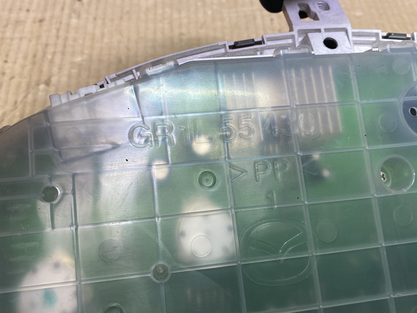 2006 Mazda Atenza GY3W - Instrument Cluster