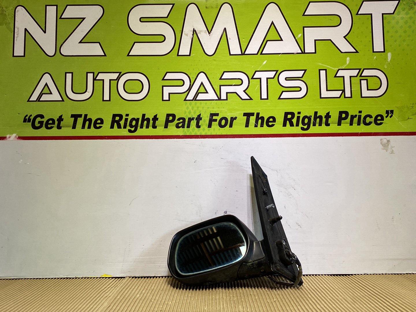 2007 Used Toyota Ipsum- Left Door Mirror PN: 5 wires
