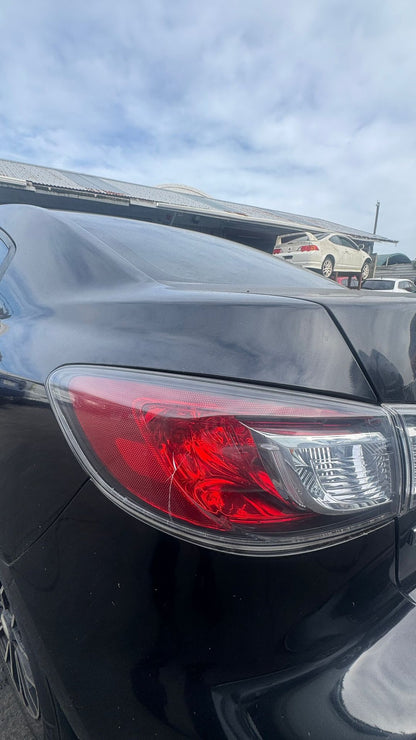 2011 Mazda Mazda3 JM0BL10F100223268  Dismantling For Parts