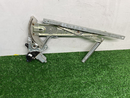 2011 Nissan Fuga - Right Rear Window Regulator/Motor PN: 82730-1MA0A