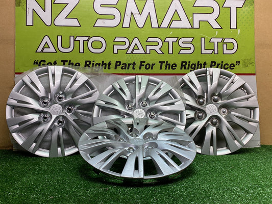 2004 Honda Civic - Wheel Cover/Hub Cap PN: Size 15