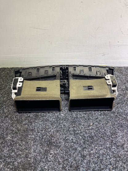 2006 Lexus IS250 - Dash Air Vent Centre