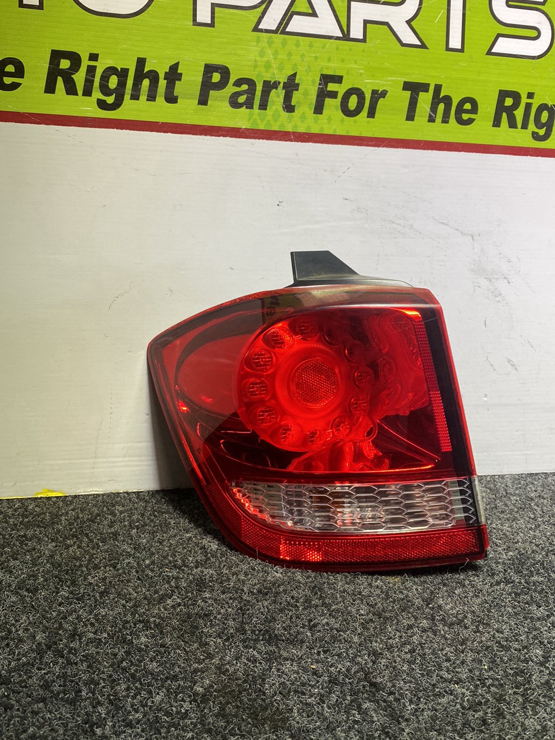 2010 Dodge Journey - Left Taillight