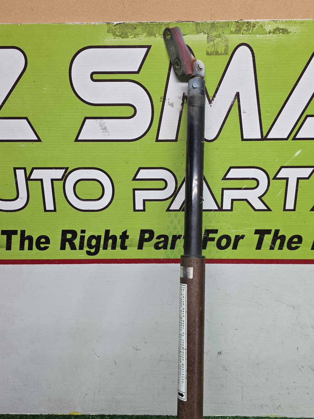 1990 Used Toyota Corolla RZH102-8000415 - Right Tailgate Strut PN: