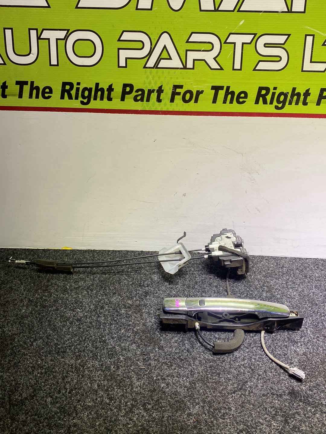 2005 Nissan Murano PNZ50 - Left Front Door Exterior Handle