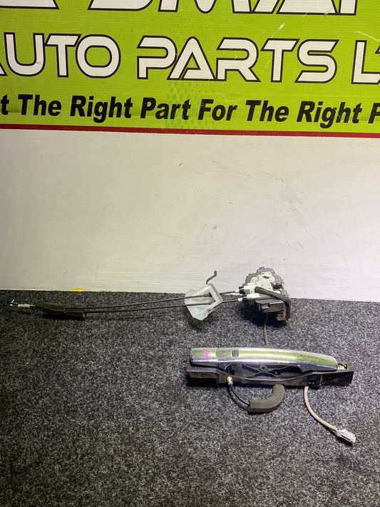 2005 Nissan Murano PNZ50 - Left Front Door Exterior Handle