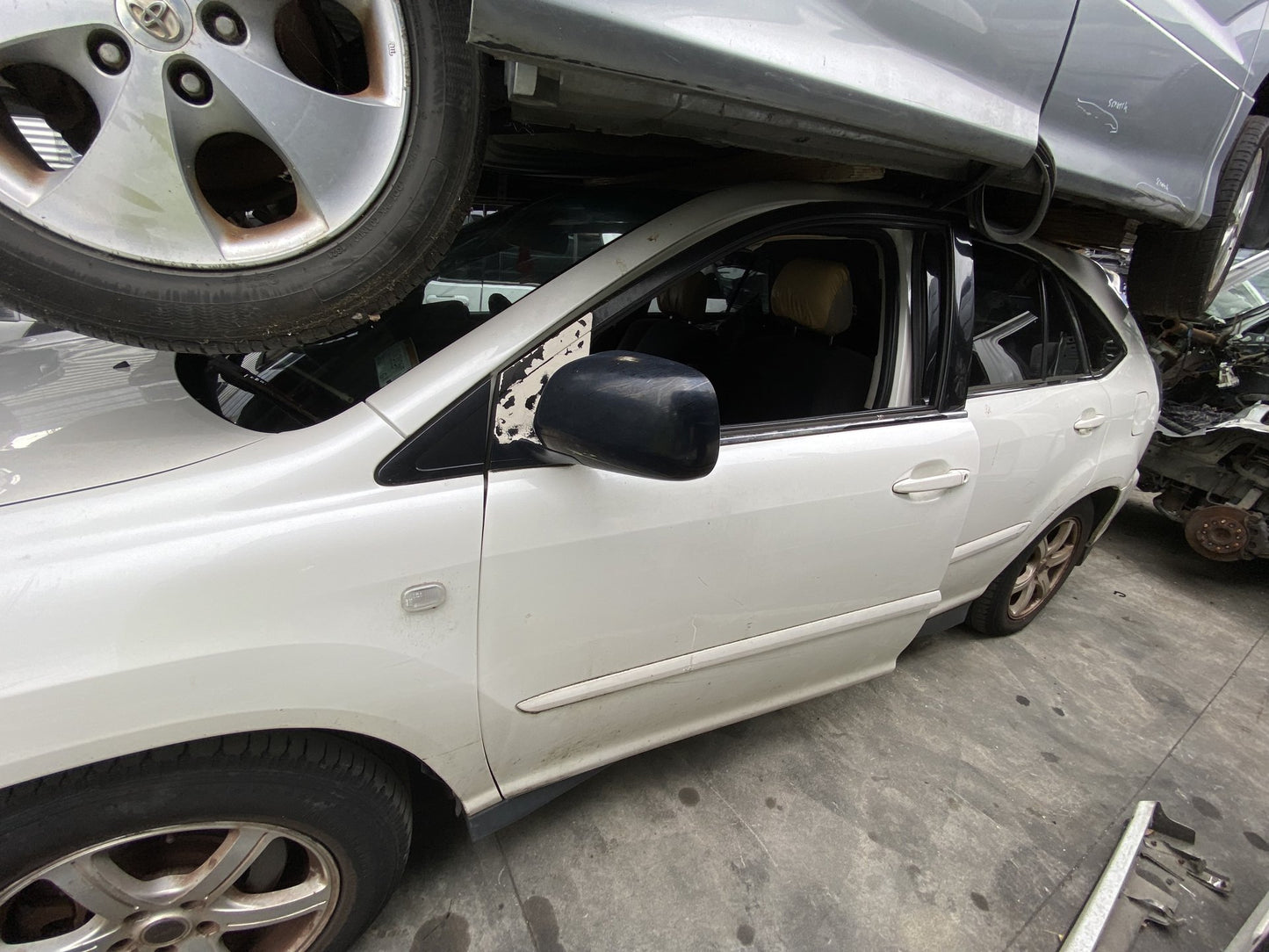 2004 Toyota Harrier ACU35 Dismantling For Parts